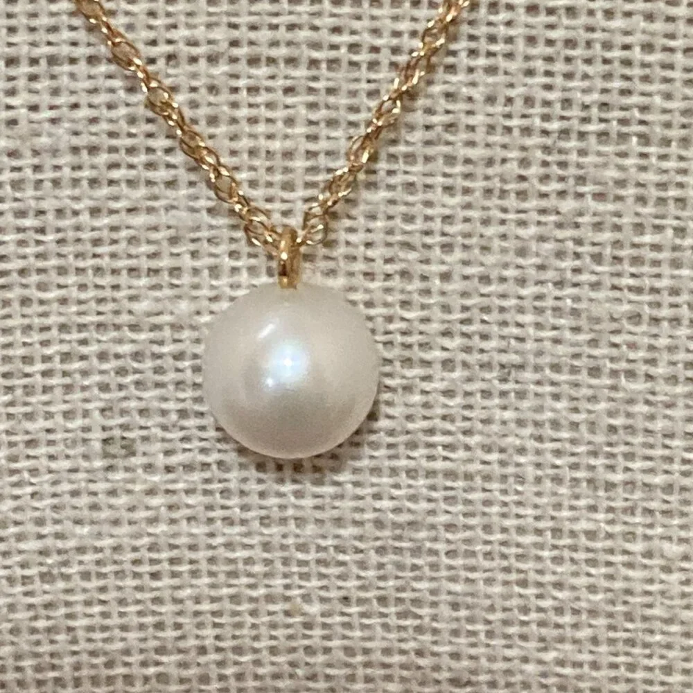 14K Yellow Gold Cultured Pearl Pendant Necklace 7.5 mm 18" - Picture 3 of 5
